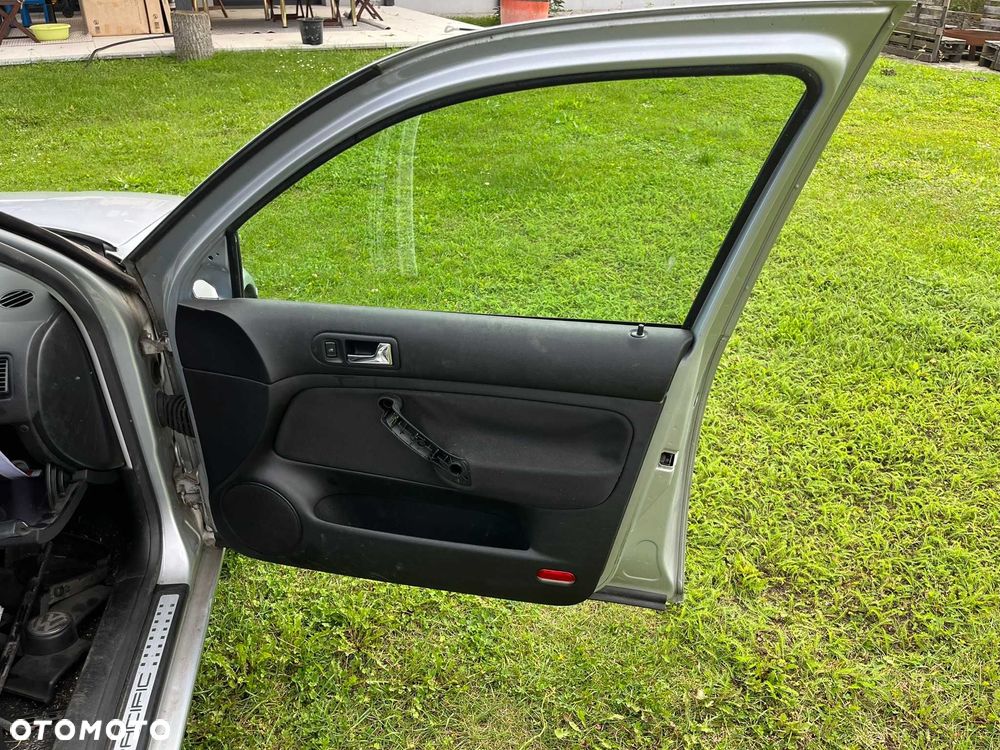 drzwi przód przednie prawe vw golf iv 4 bora 1j0 1997 - 2006 la7w - 5
