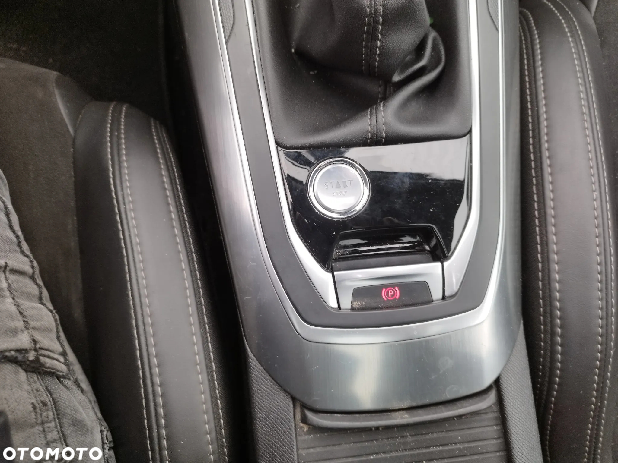 Peugeot 308 BlueHDi FAP 150 Stop & Start Allure - 22