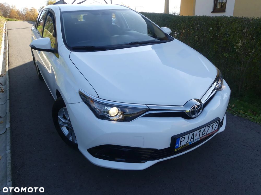 Toyota Auris 1.33 VVT-i Comfort - 31