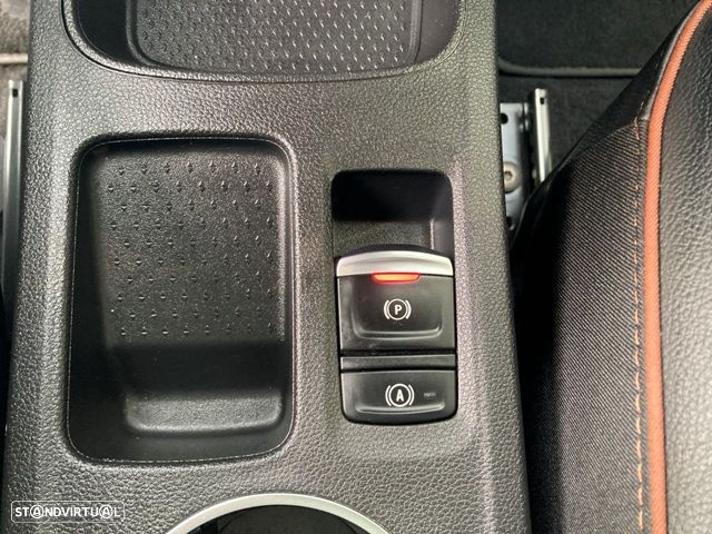 Renault Captur E-TECH 160 TECHNO - 32