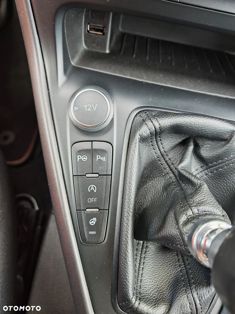 Ford Focus 1.5 EcoBoost ST-Line Black ASS - 28