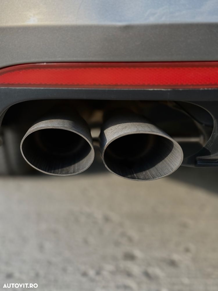 Volkswagen Passat CC 2.0 TDI BlueMotion Technology Exclusive - 7