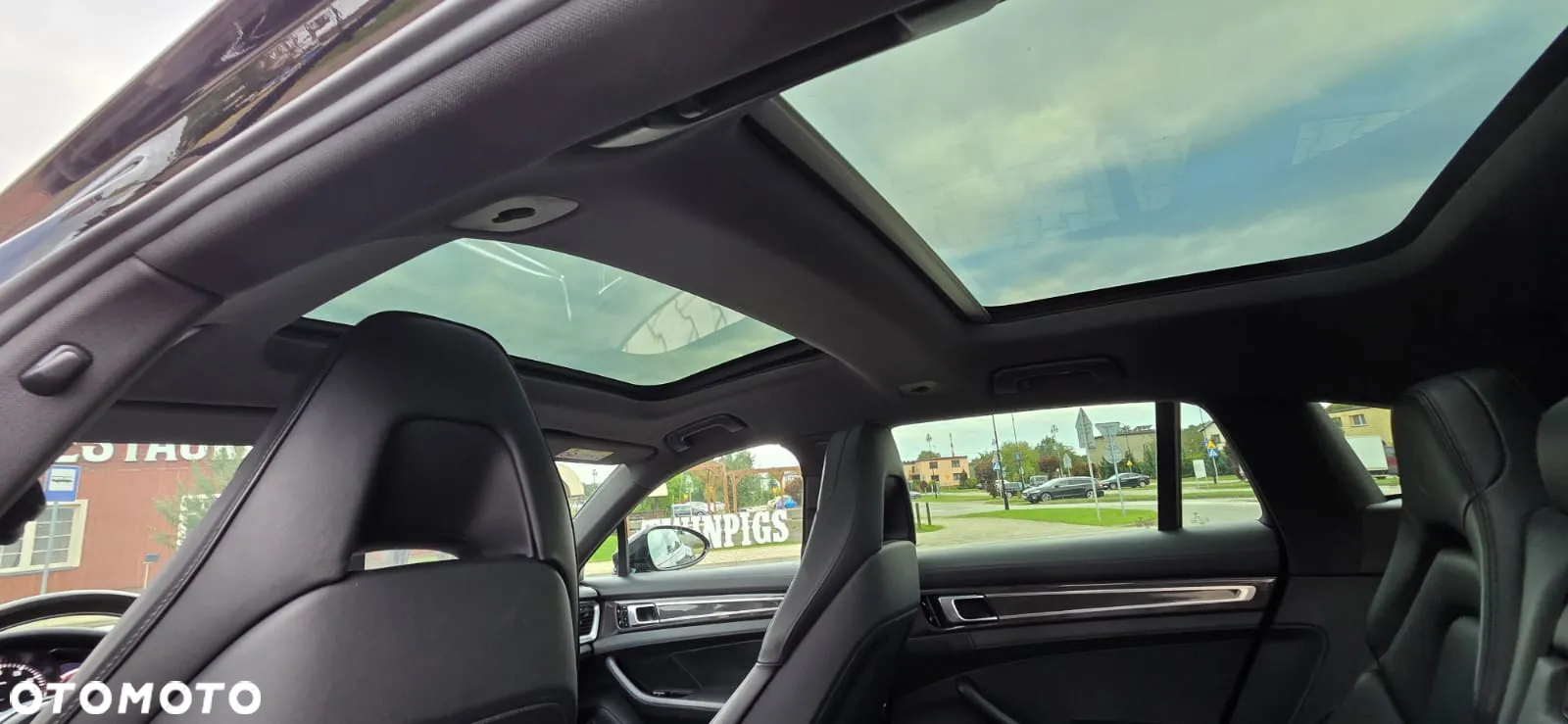 Porsche Panamera 4S Sport Turismo - 16