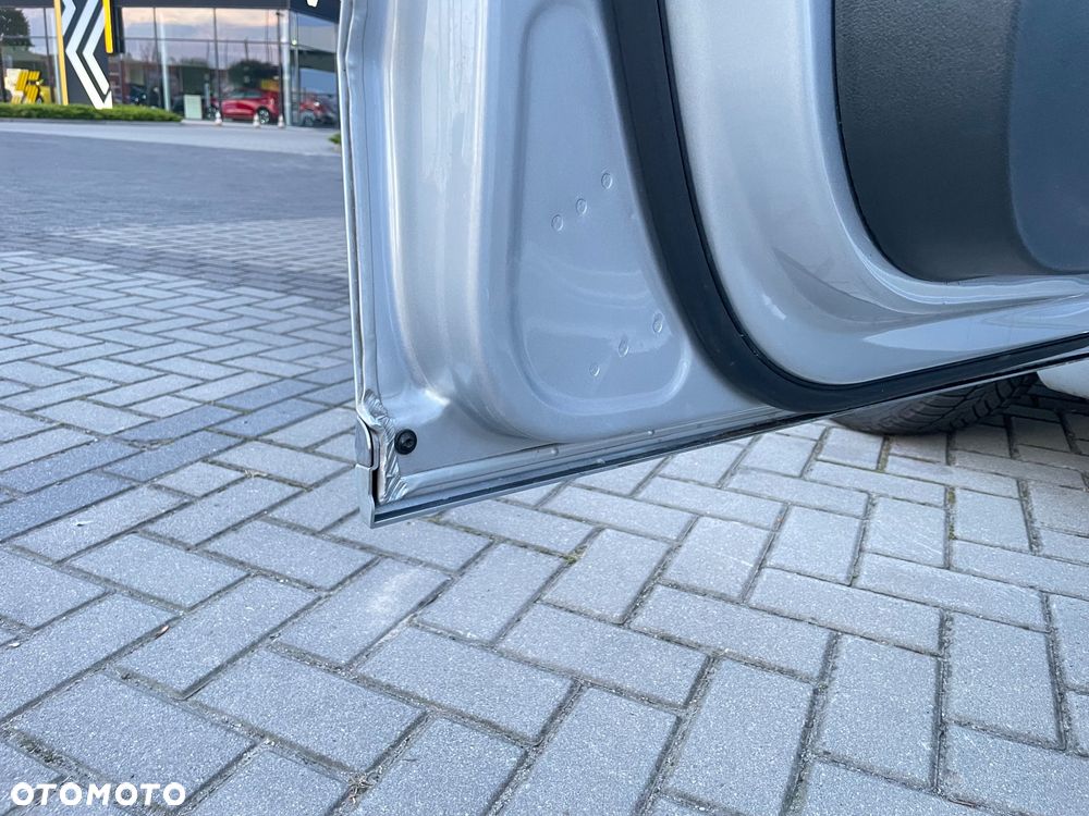 Volkswagen Passat - 27
