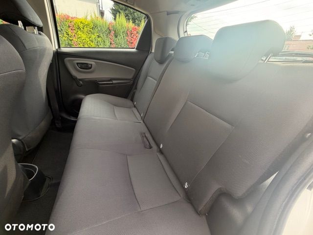 Toyota Yaris - 8