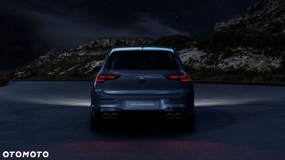 Volkswagen Golf - 18