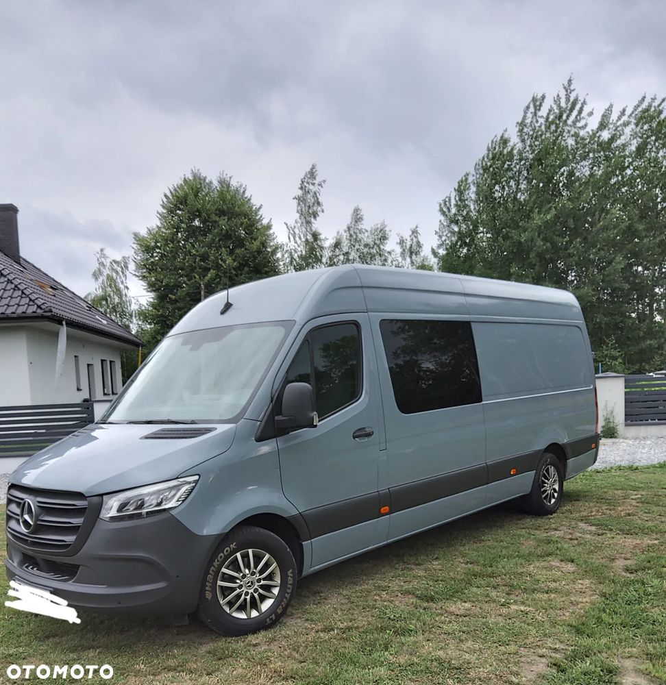 Mercedes-Benz Sprinter - 1