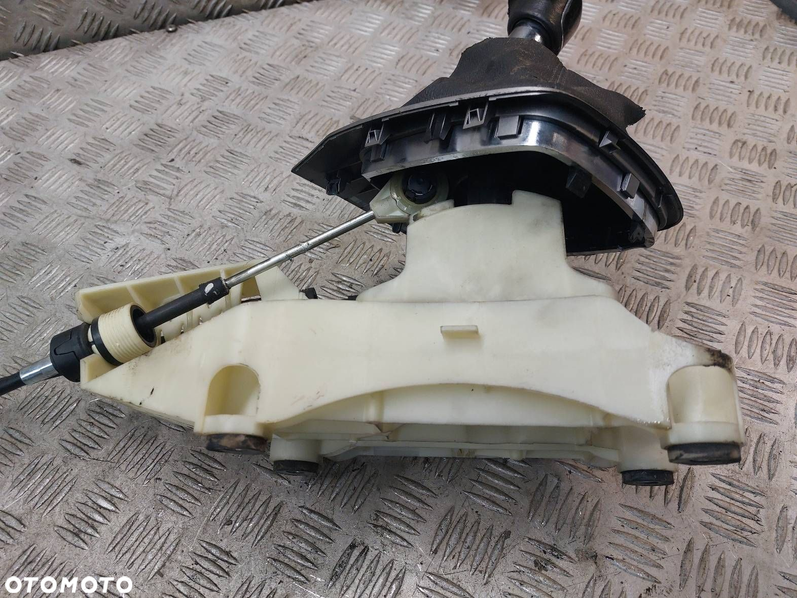 LEWAREK GAŁKA ZMIANY BIEGÓW FORD MONDEO MK4 1.8 TDCI 7G9R-7C453-CKC - 8