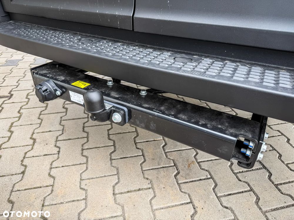 Iveco Daily 35S18HA8V L4H2 drzwi obustronne od ręki ! - 9