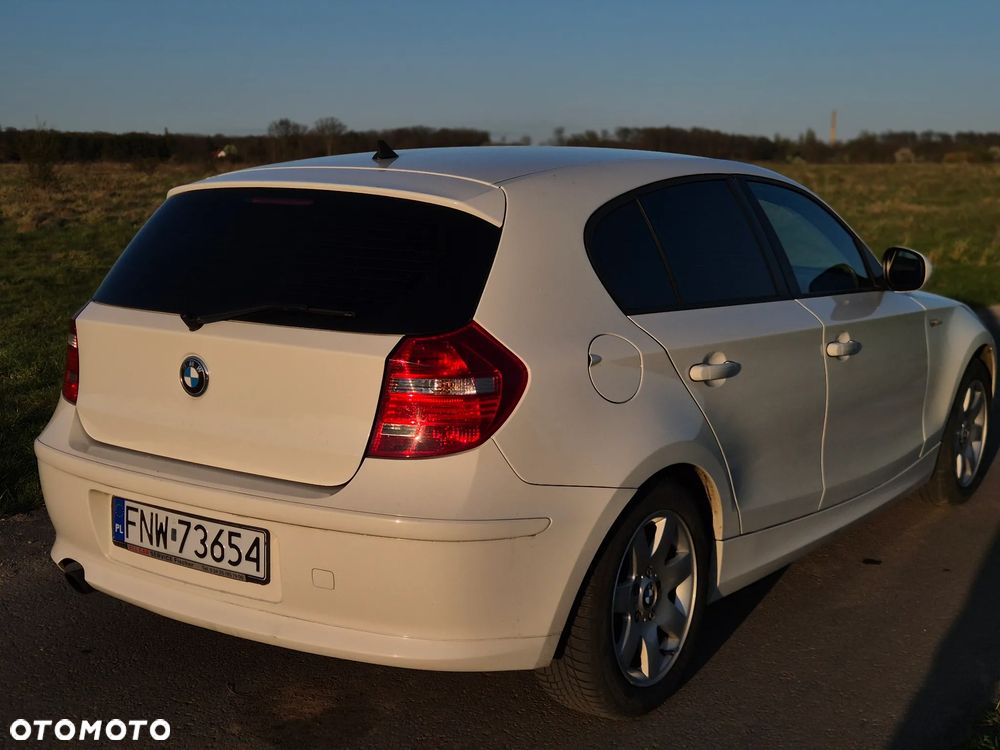 BMW Seria 1 116i - 5