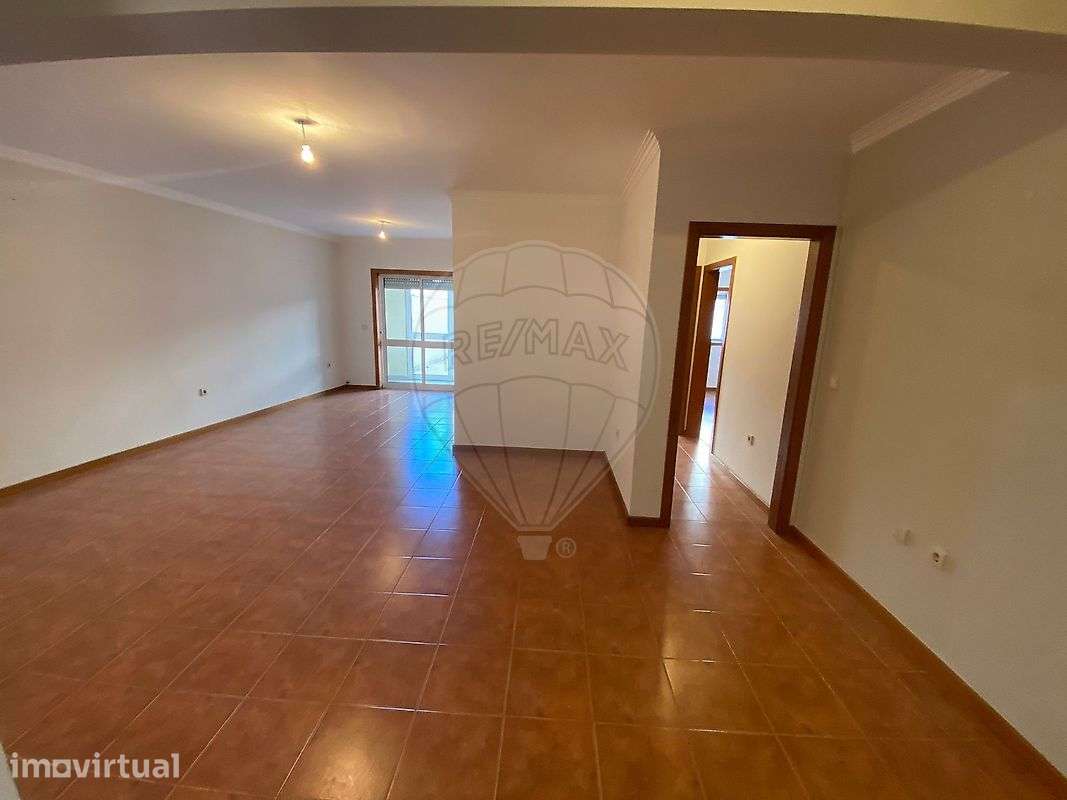 Apartamento T2 para arrendamento - Grande imagem: 4/15