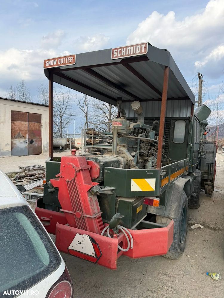 Mercedes-Benz UNIMOG 406 - 7