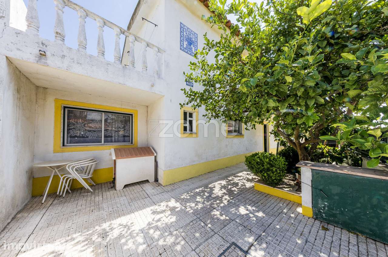 Moradia com espaço exterior em Manique — pronta a habitar - Grande imagem: 2/36