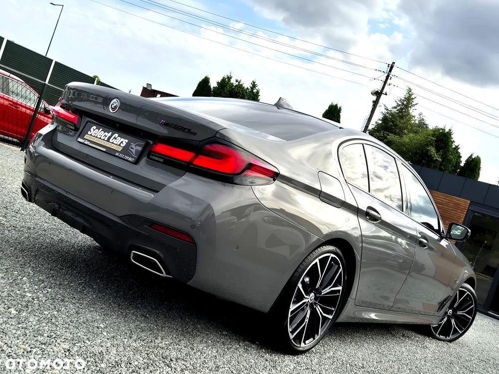 BMW Seria 5 520e M Sport sport - 39