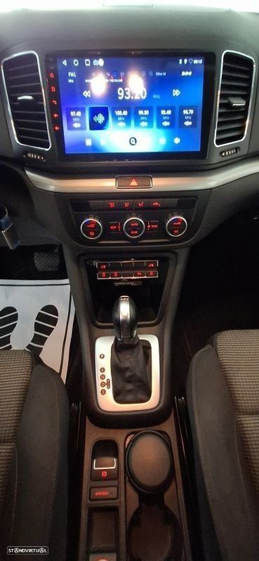 VW Sharan 2.0 TDI Confortline DSG - 20