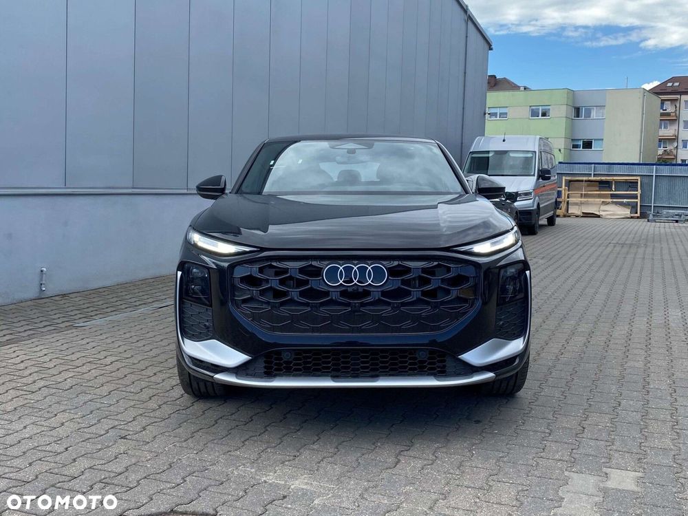 Audi Q3 Sportback - 10