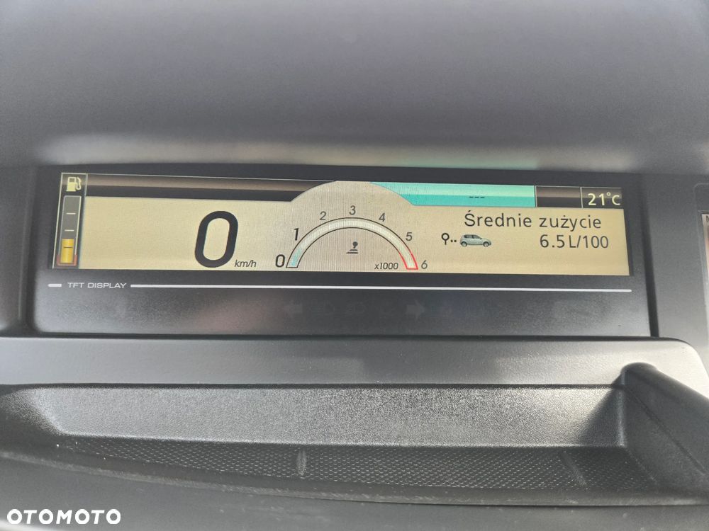 Renault Scenic dCi 130 FAP Bose Edition - 16