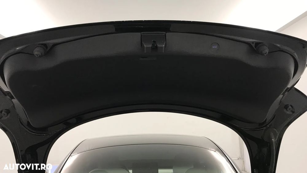 Tesla Model 3 AWD Long Range - 13