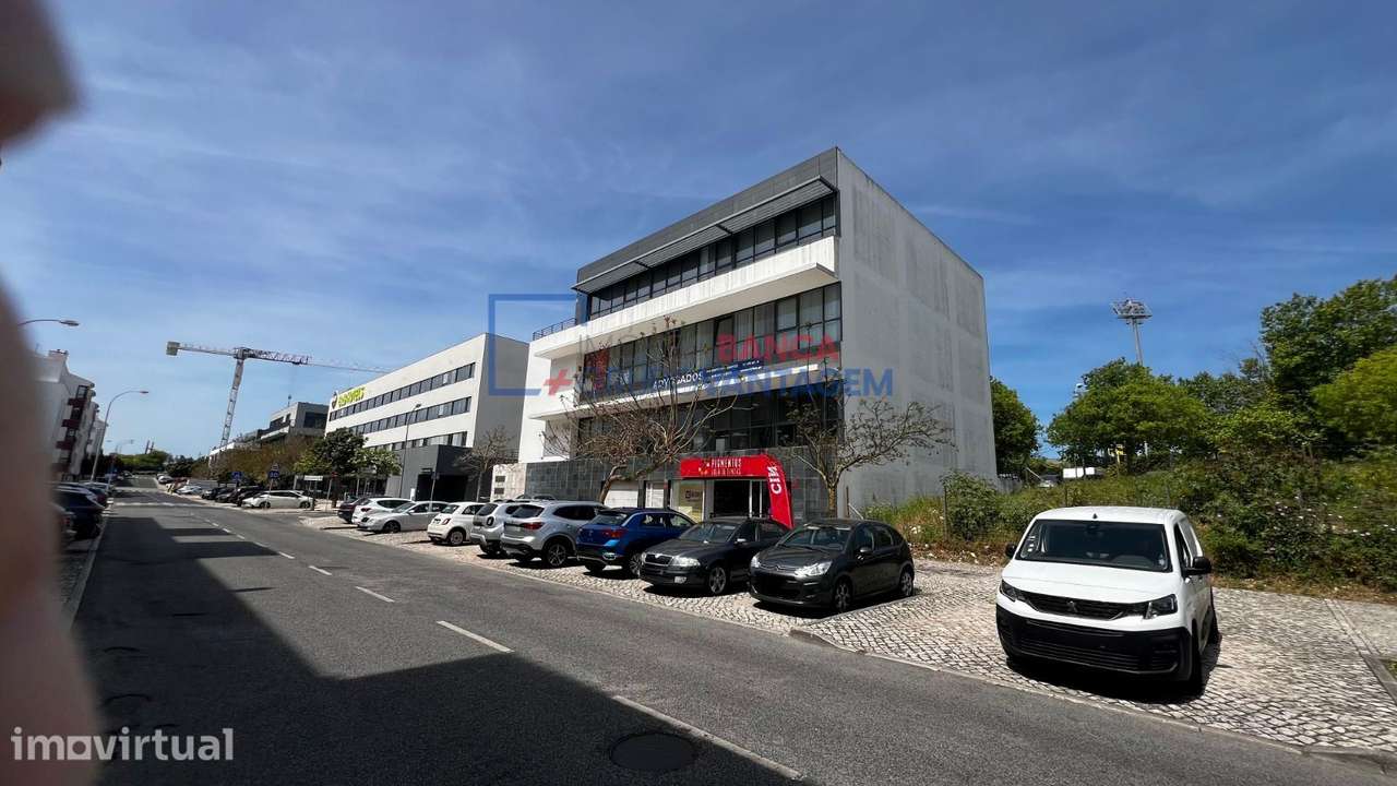 Escritório, para arrendamento, Oeiras - Oeiras e S.Julião da Barra,... - Grande imagem: 3/5