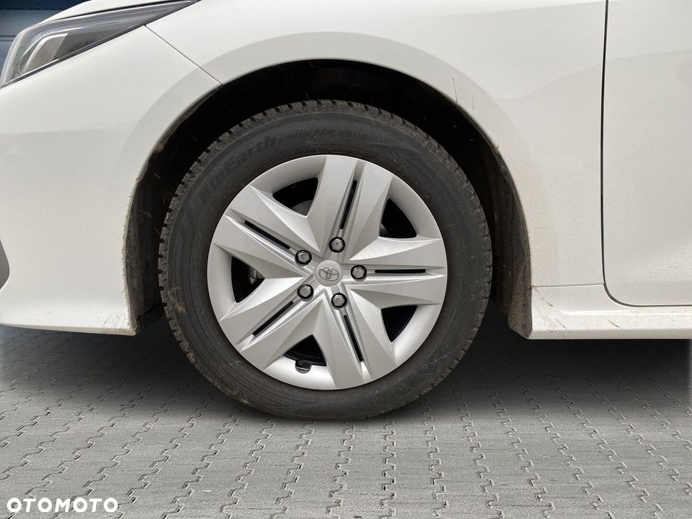 Toyota Corolla - 24