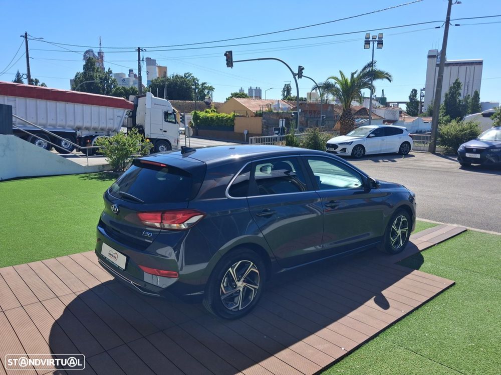 Hyundai i30 1.0 T-GDI Style Plus - 10
