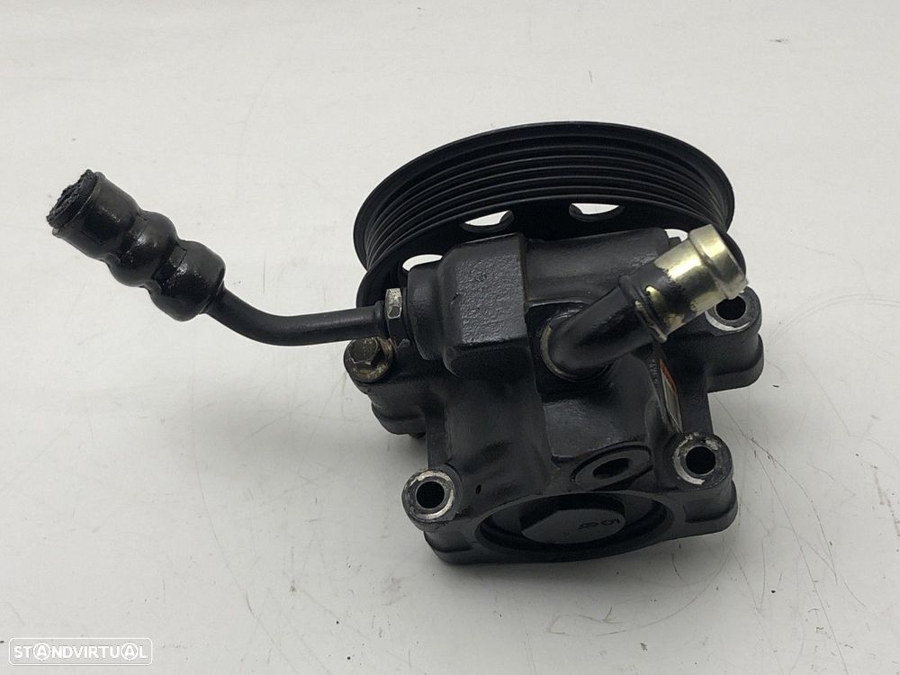 Bomba direcção assistida FORD FOCUS 1.8 TDCi | 03.01 - 11.04 REF. MOTOR F9DA - 4