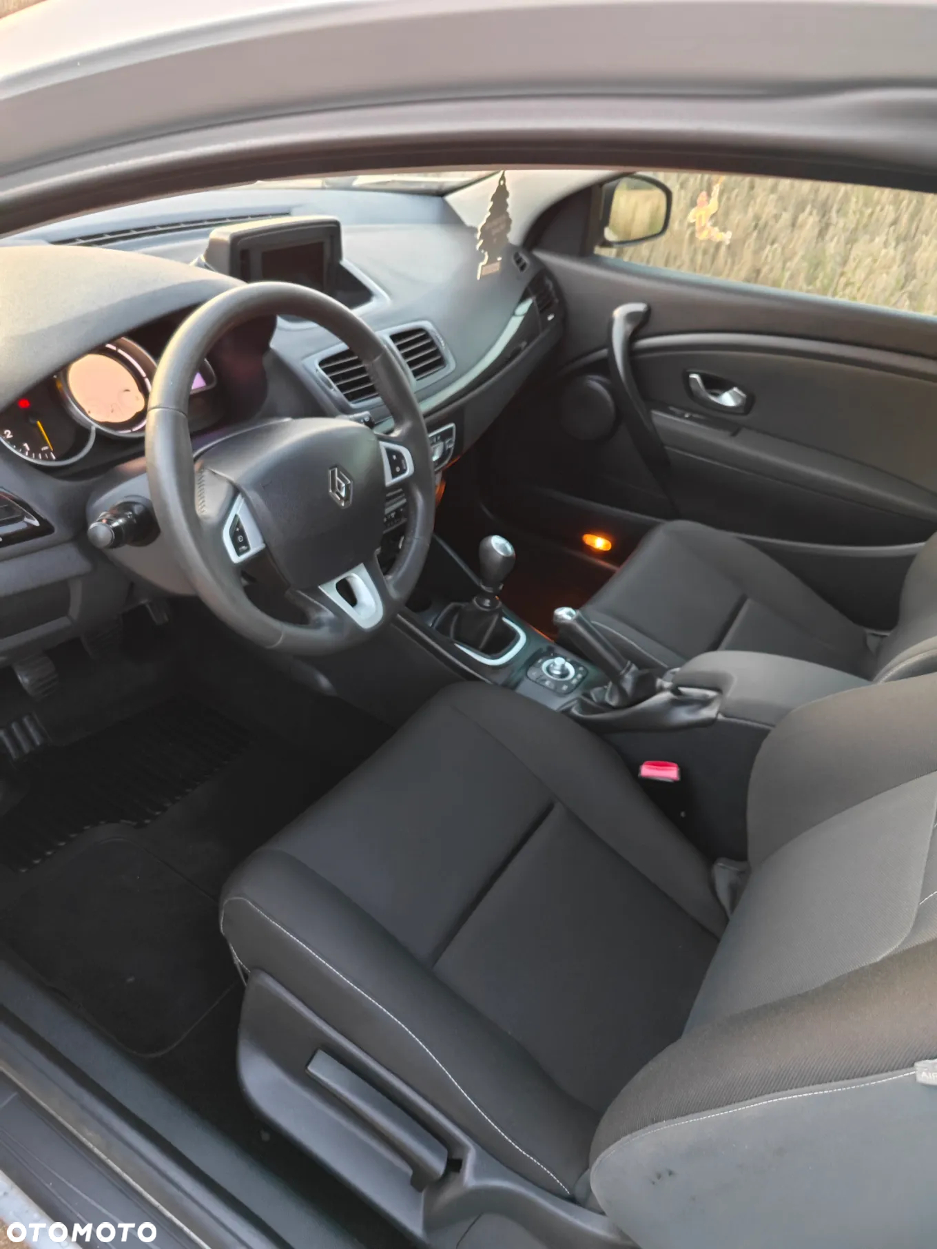 Renault Megane Coupe Energy dCi 110 FAP Start & Stop GT Line - 11
