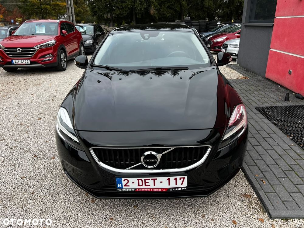 Volvo V40 - 16