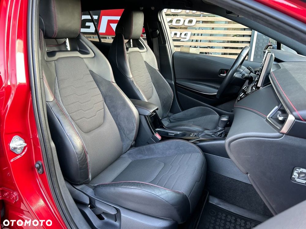 Toyota Corolla 1.8 Hybrid Selection - 10