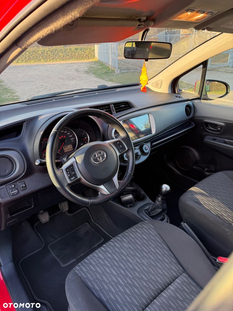 Toyota Yaris 1.0 VVT-i Life - 9