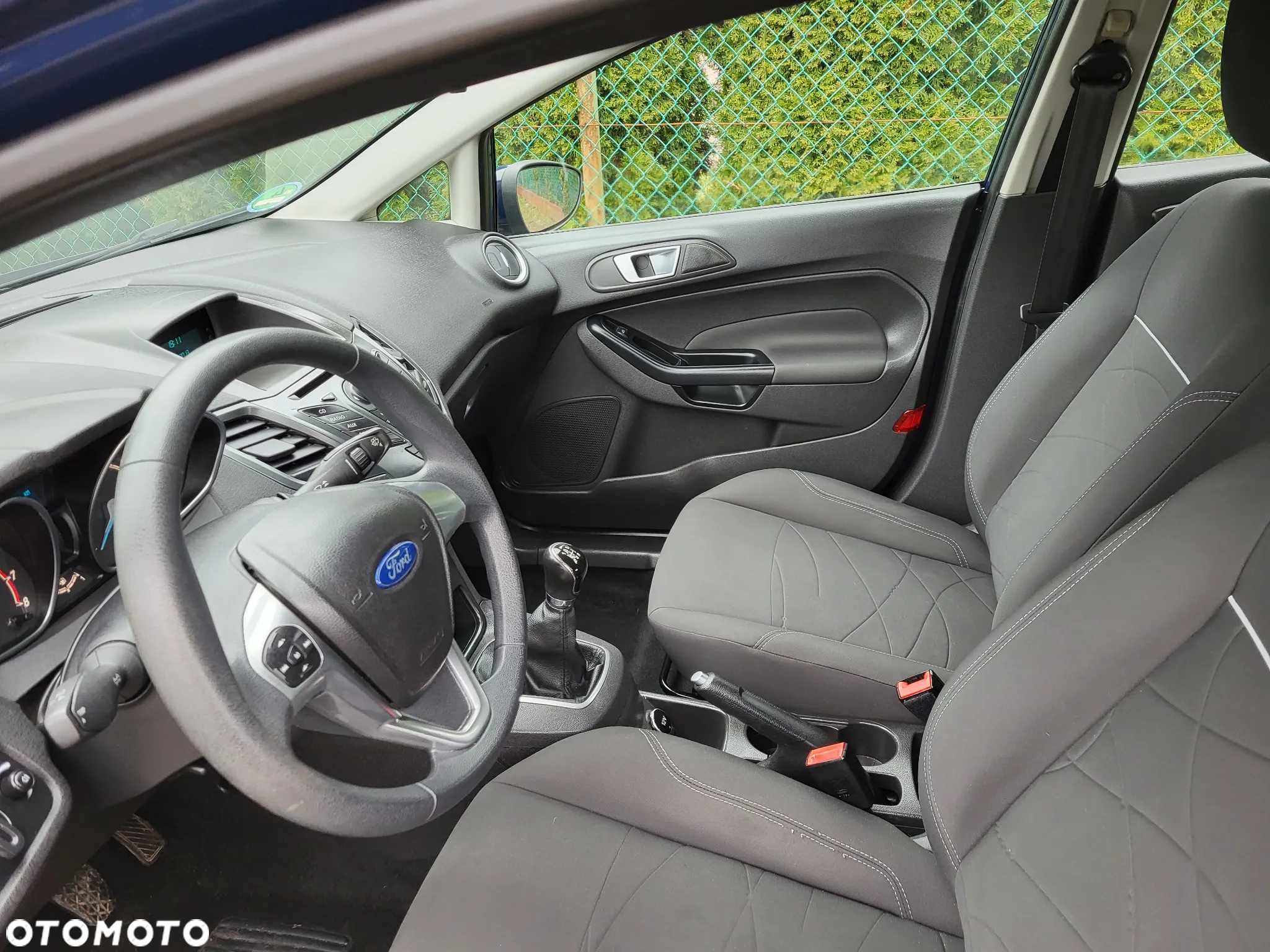 Ford Fiesta - 12