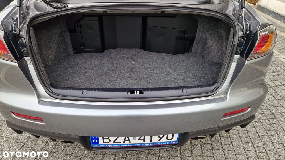 Mitsubishi Lancer Evolution - 35