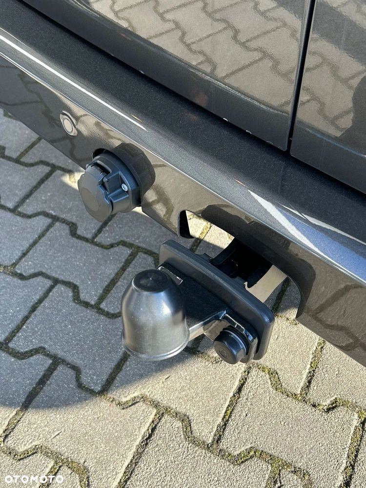 Volkswagen Transporter Kombi L2H1 M1 - 9