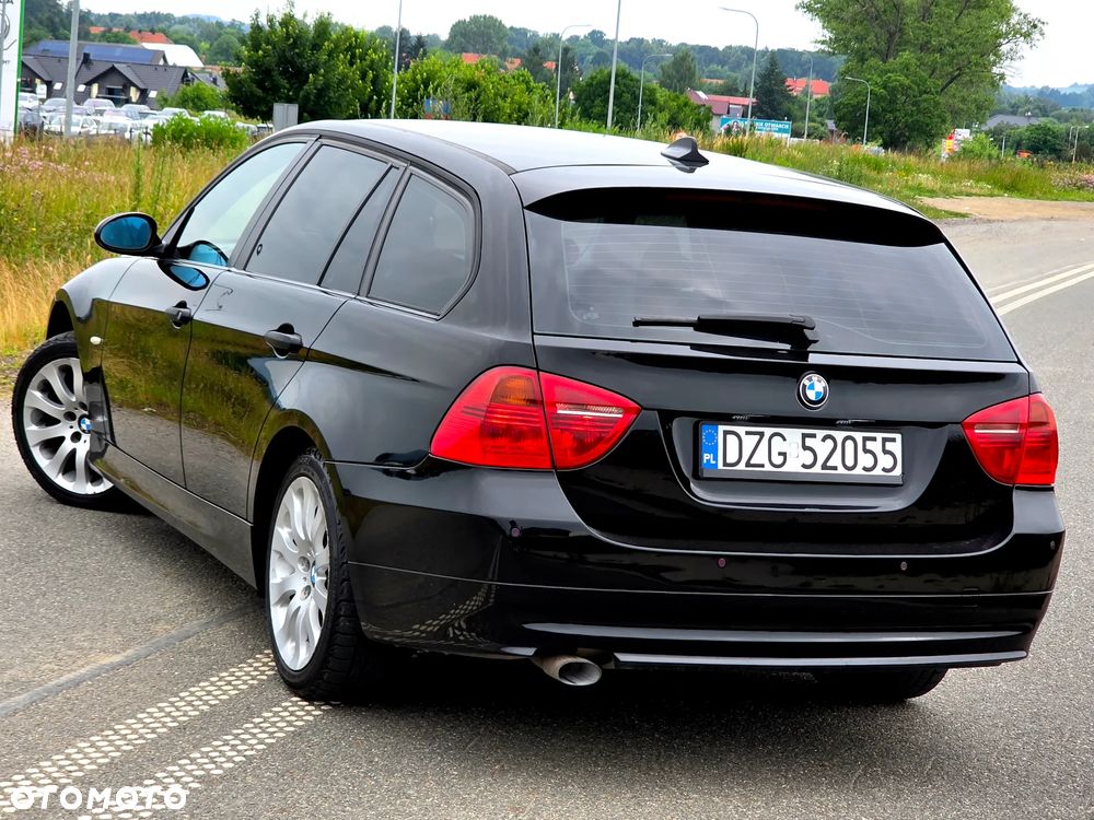 BMW Seria 3 320d DPF Edition Fleet Sport - 11