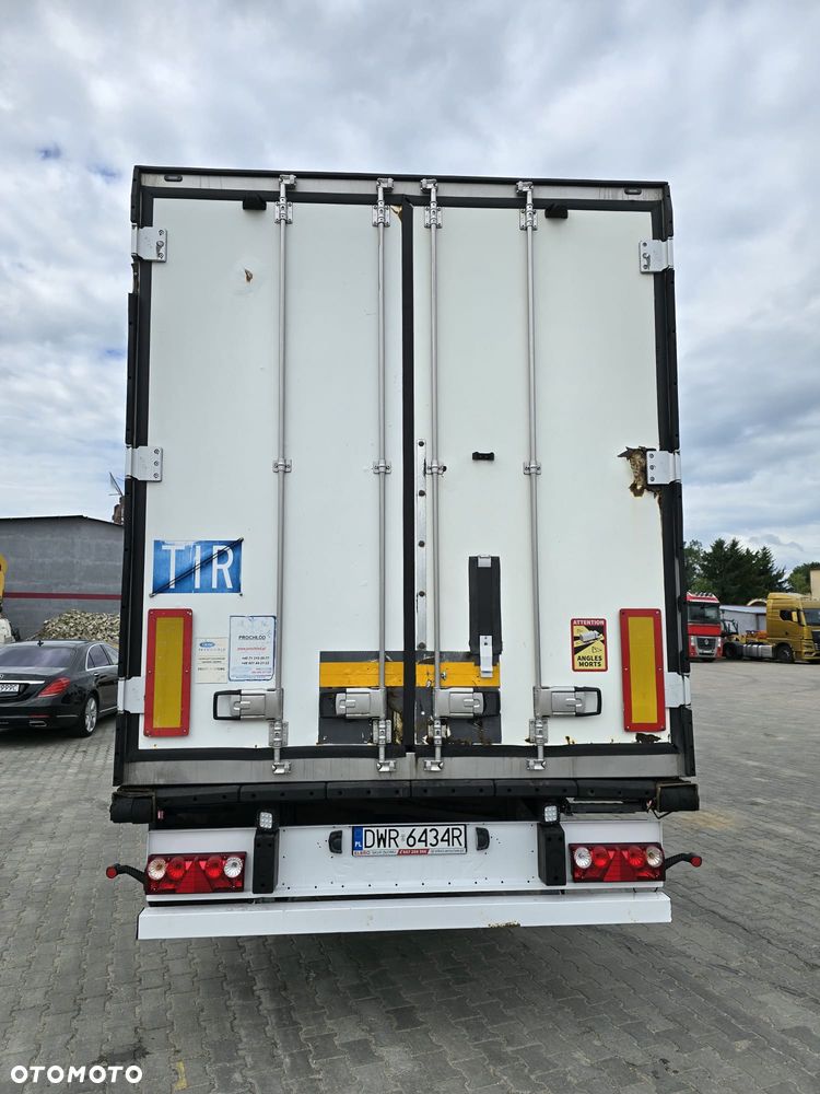 Schmitz Cargobull Chłodnia SKO 24 - 5