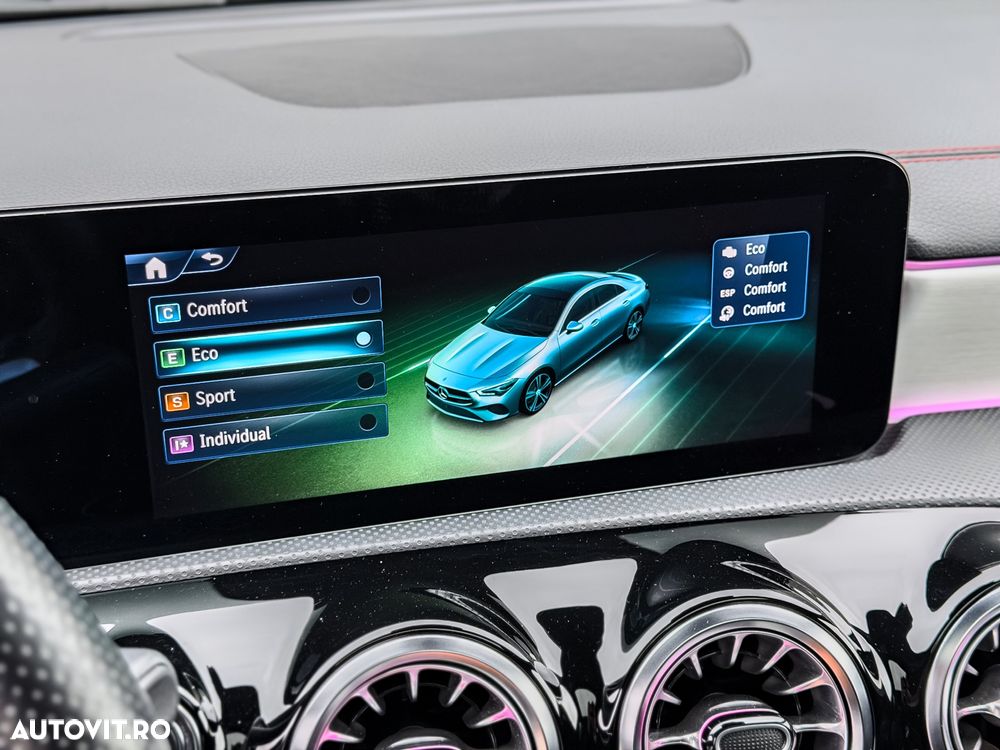 Mercedes-Benz CLA 250 4MATIC 8G-DCT AMG Line Advanced Plus - 24