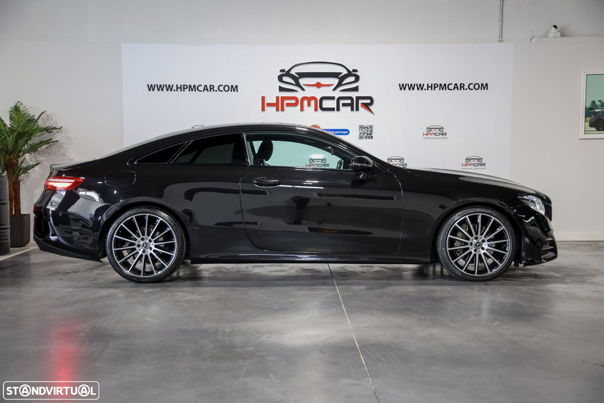 Mercedes-Benz E 220 d AMG Line - 19