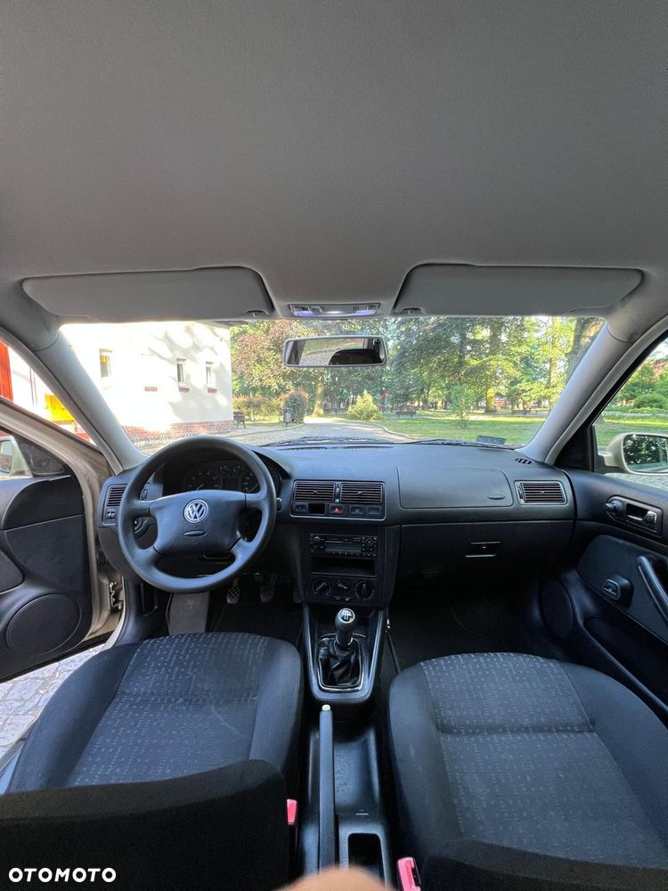 Volkswagen Golf 2001 photo 5