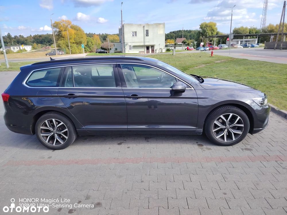 Volkswagen Passat - 7