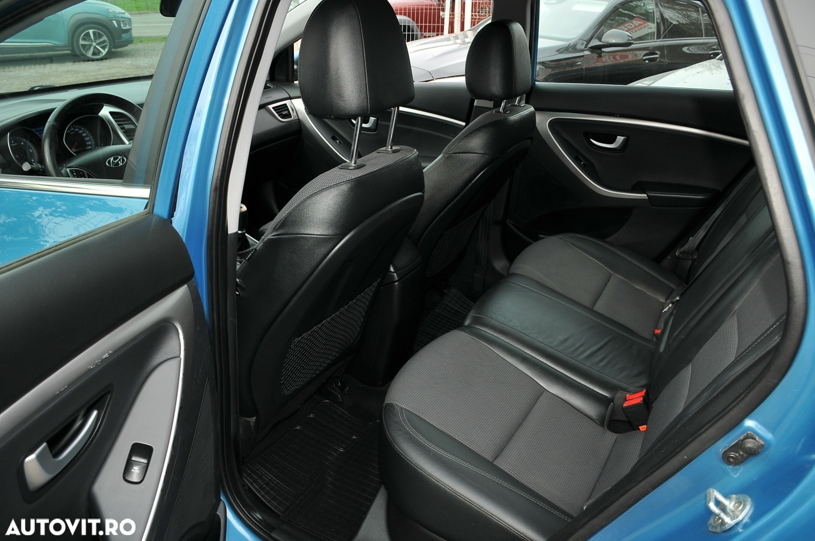 Hyundai i30 i30cw 1.6 CRDi blue Style - 9