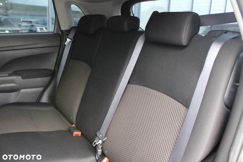 Mitsubishi ASX - 21