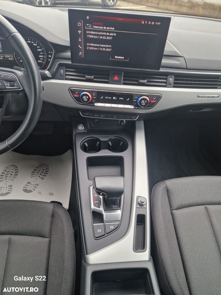 Audi A4 2.0 40 TFSI quattro S tronic MHEV Basic - 14