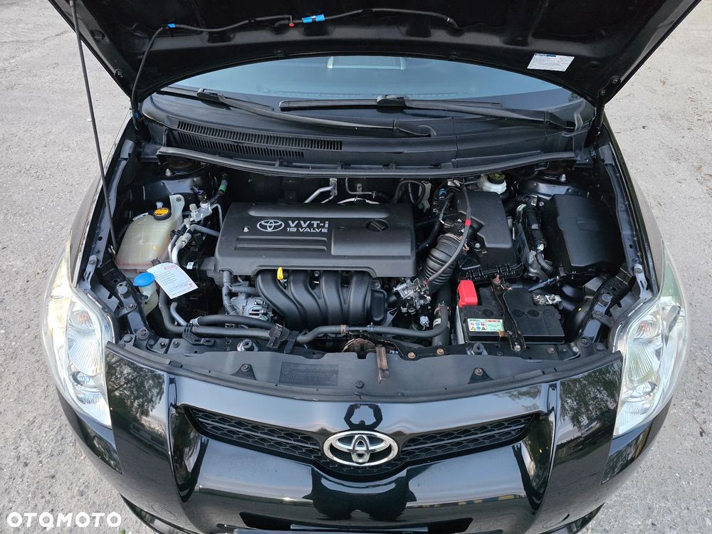 Toyota Auris 1.4 VVT-i Sol - 25