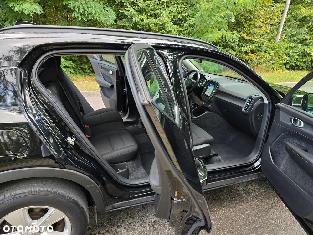 Volvo XC 40 D3 AWD Momentum Pro - 20