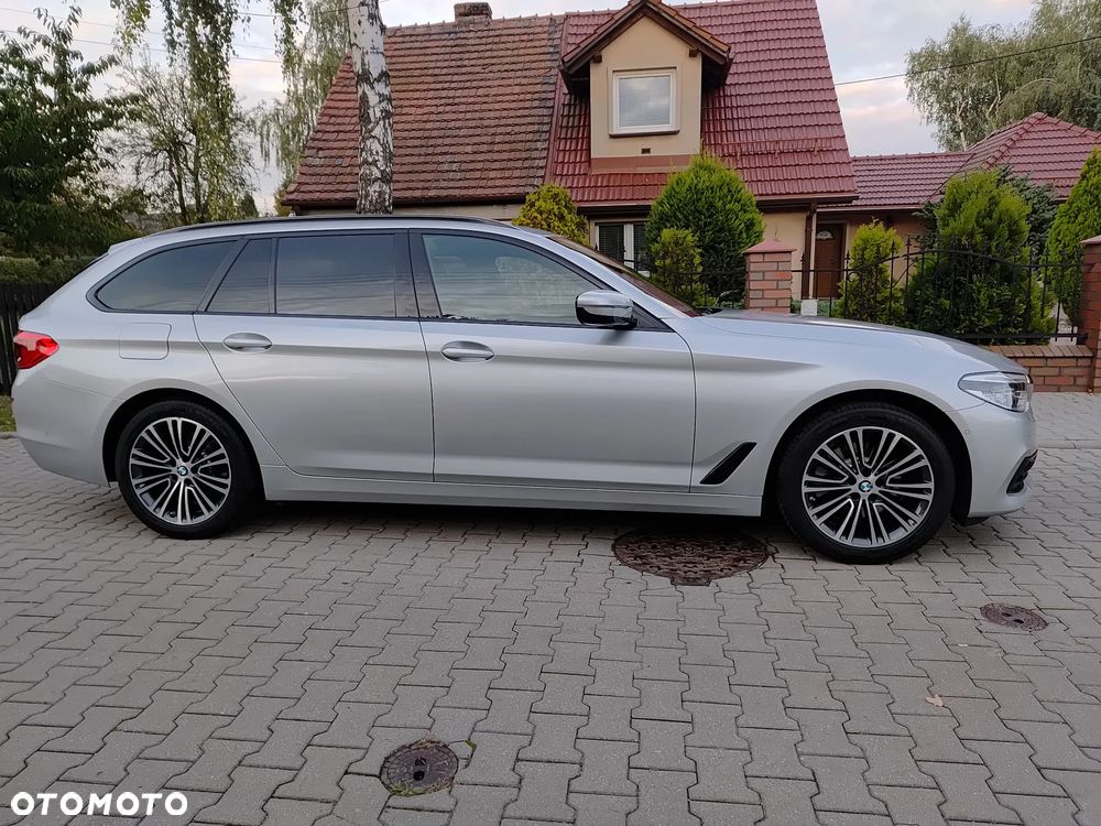 BMW Seria 5 520d Sport Line sport - 35