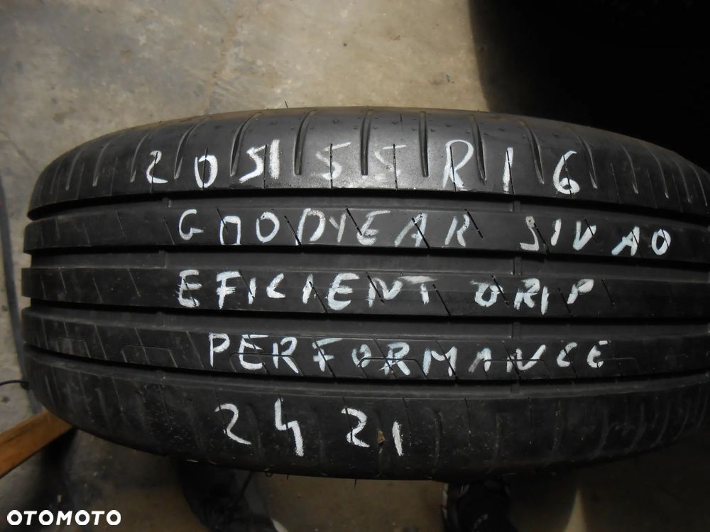 OPONA POJEDYNKA 205/55R16 GOODYEAR EFFICIENT GRIP PERFORMANCE AO  DOT 2521 7.6MM - 1