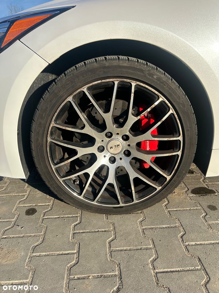 Kia Stinger 3.3 T-GDI V6 GT AWD - 9