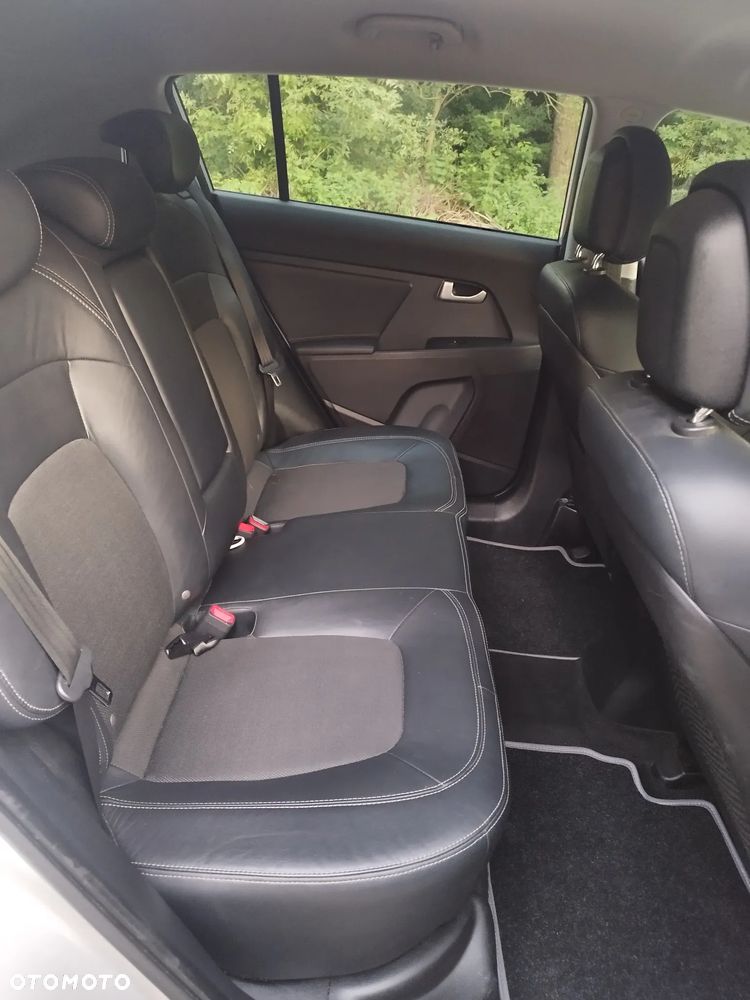 Kia Sportage - 10