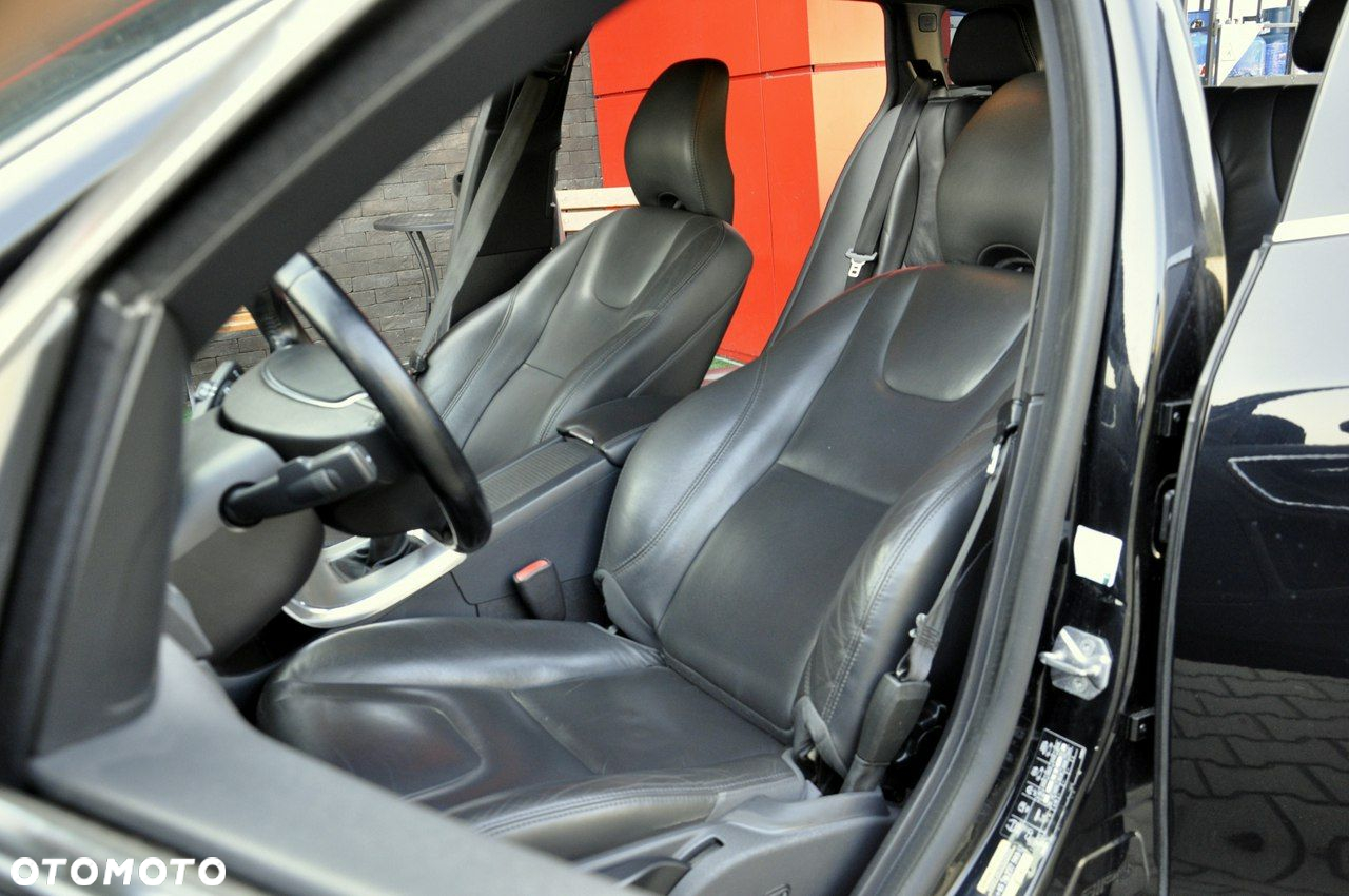 Volvo V60 D4 Drive-E Momentum - 12