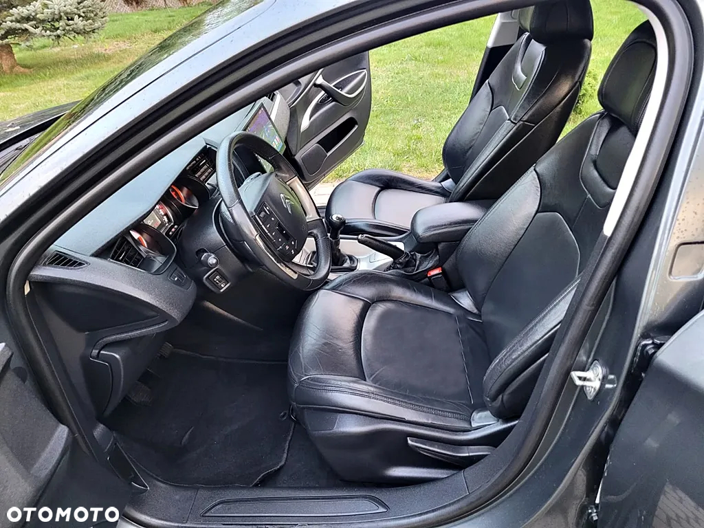 Citroën C5 Tourer HDi 115 FAP Business Class - 22